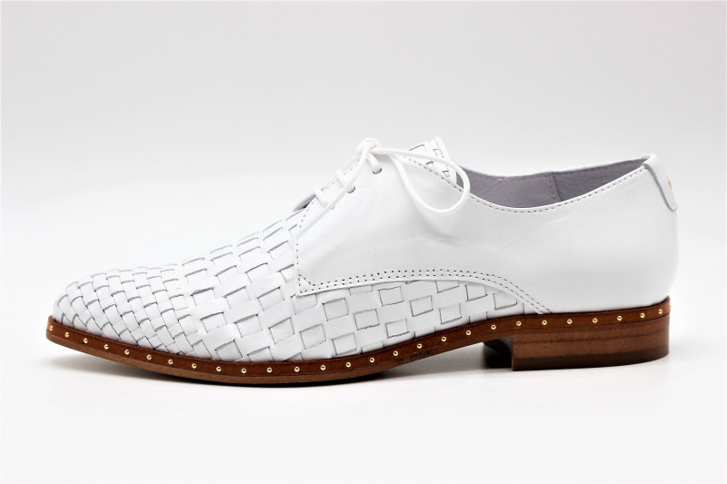 derbies cuir tressé femme
