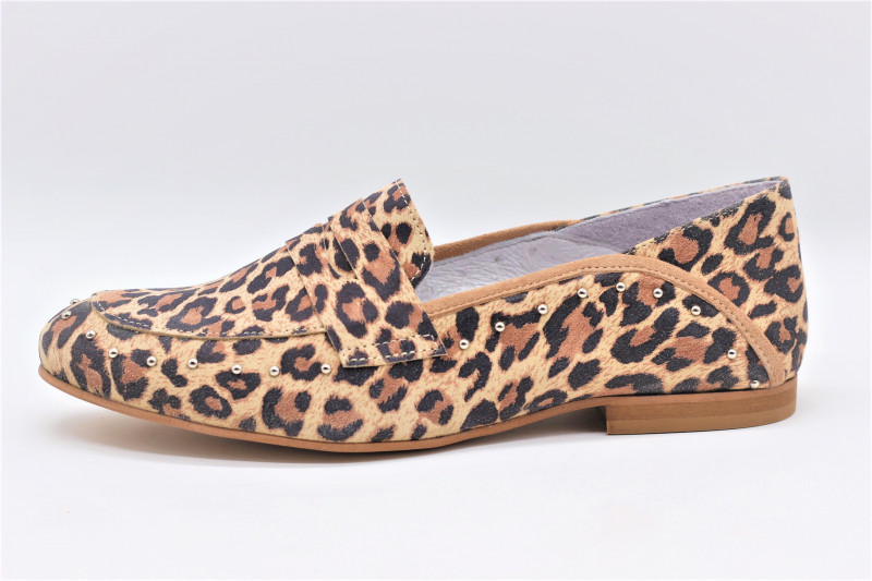 mocassin leopard