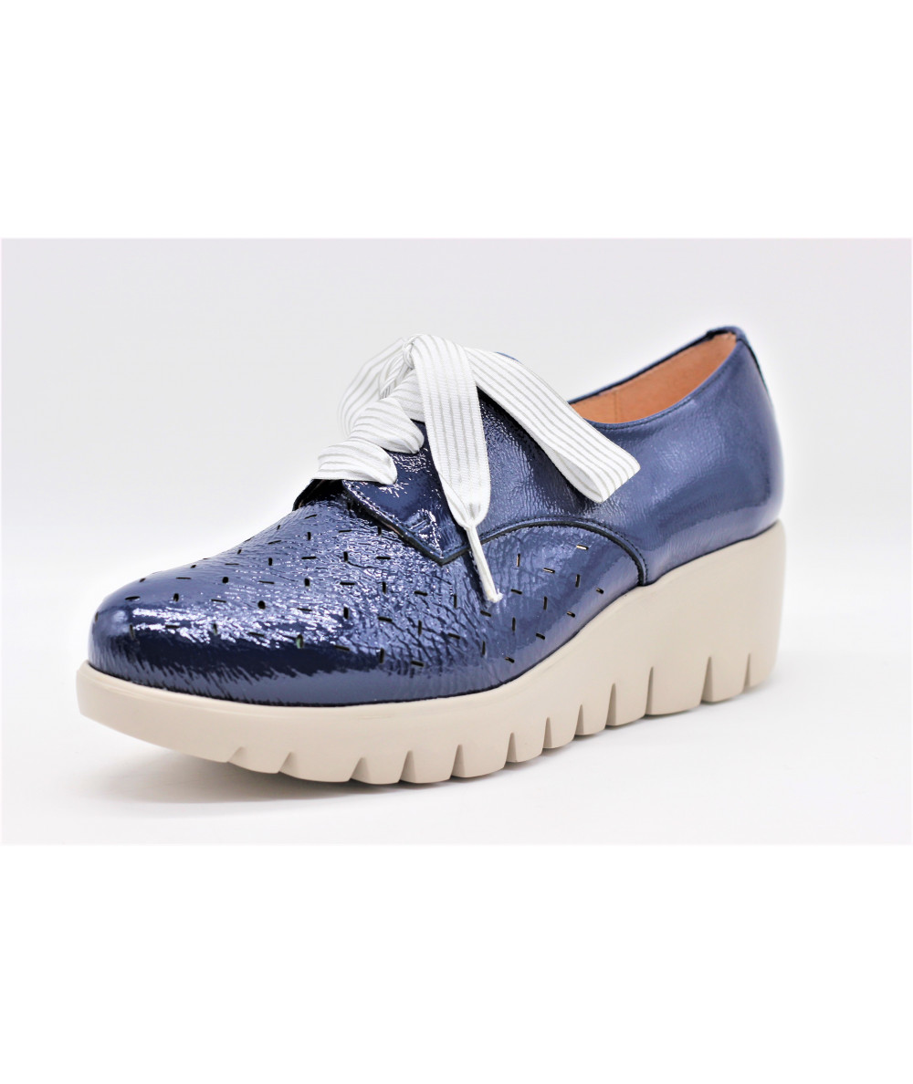 chaussure vernis bleu marine femme