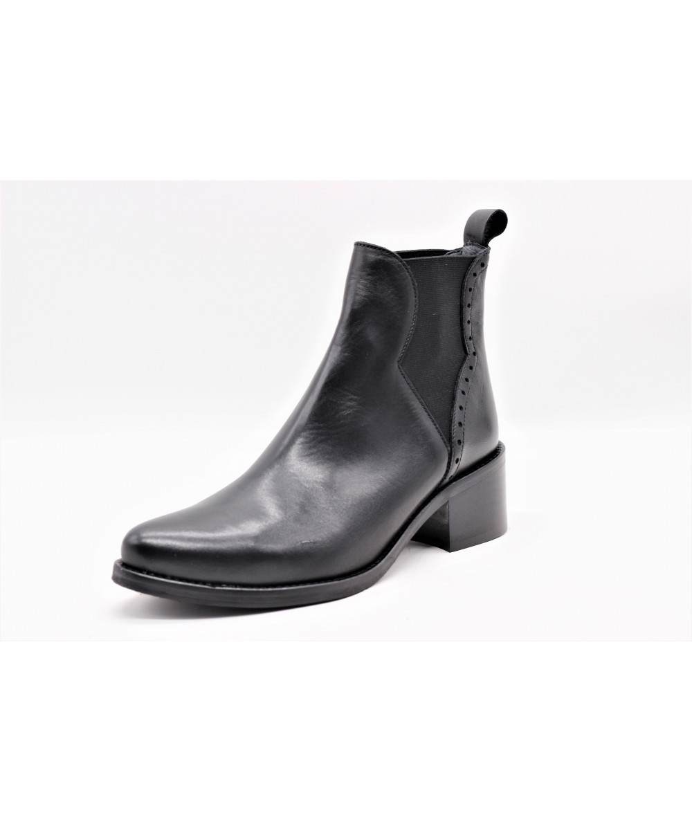 myma boots