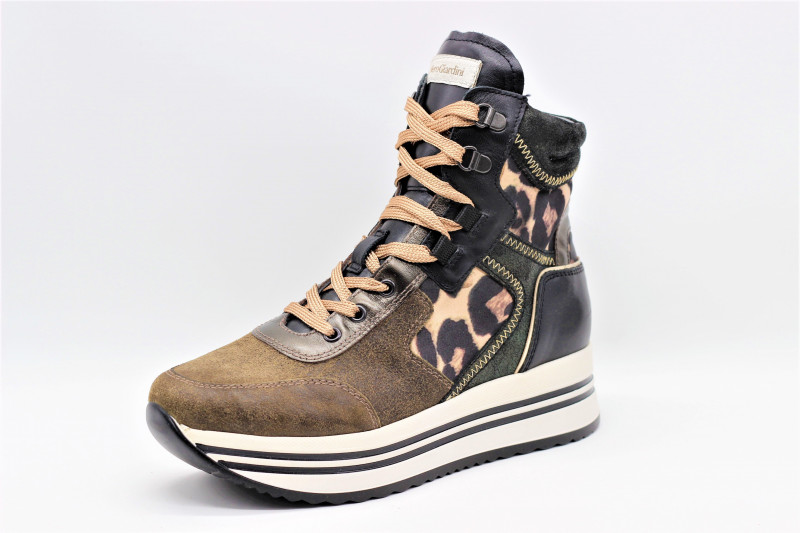 basket montante pour femme