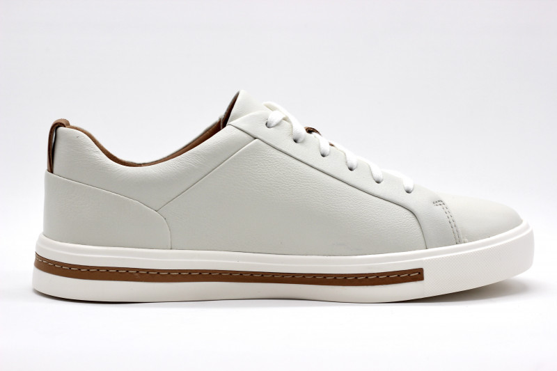 un maui lace clarks white