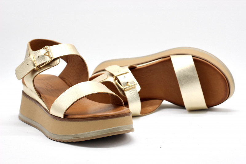 chaussure compensé doré