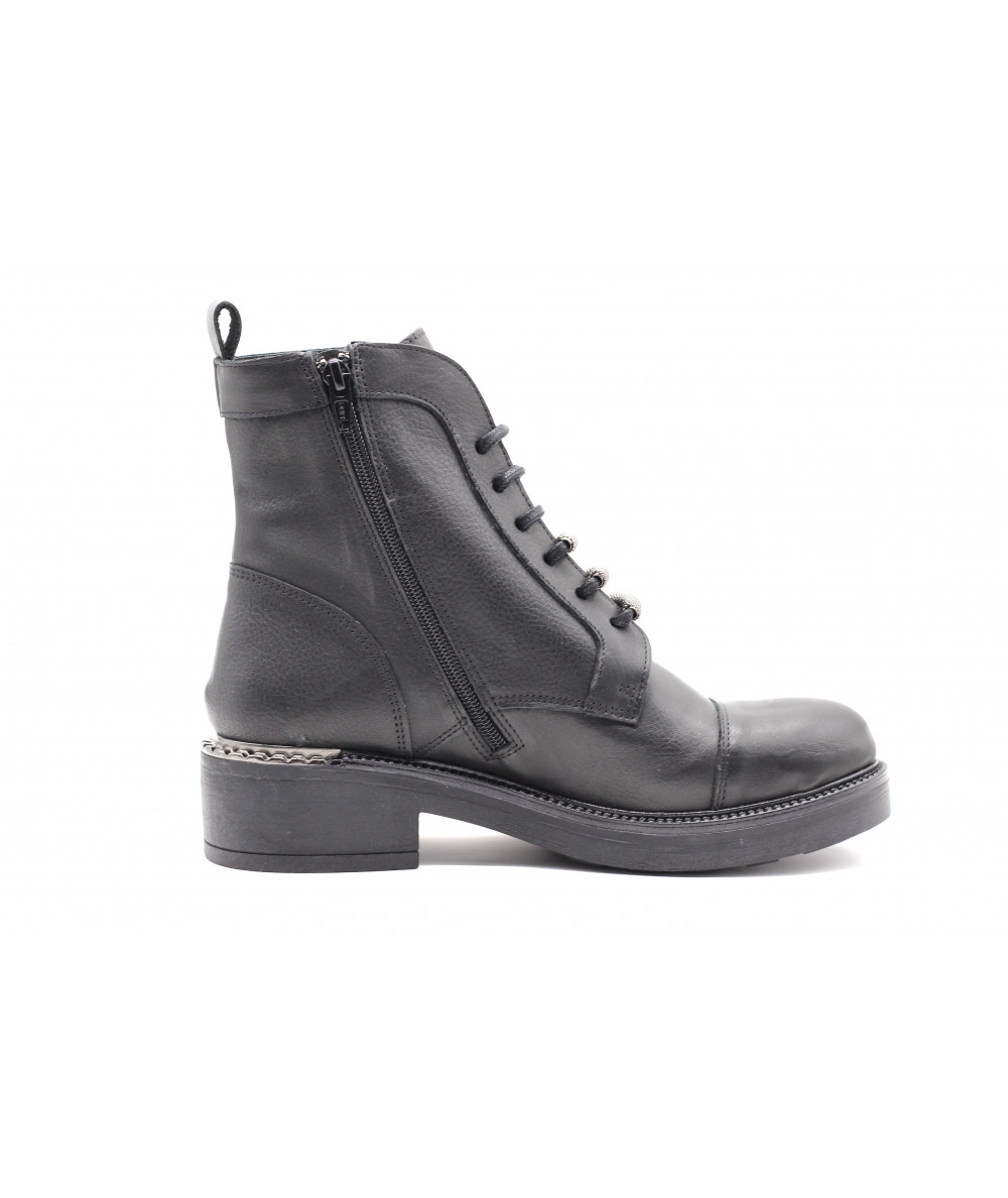 bottines motardes lacets