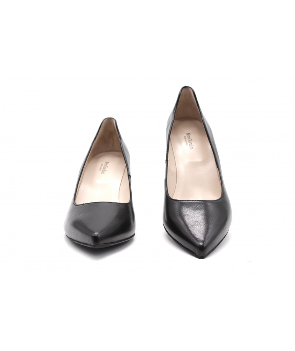 Escarpins Bandolino En Cuir Noir Et Gris - Talon 3.5 Pouces, Taille 6.5 M, Occasion Excellent état